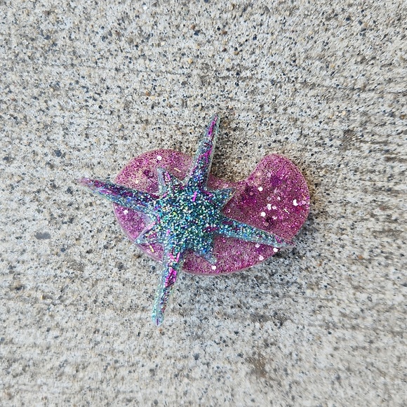 atomic resin brooch - Picture 2 of 7